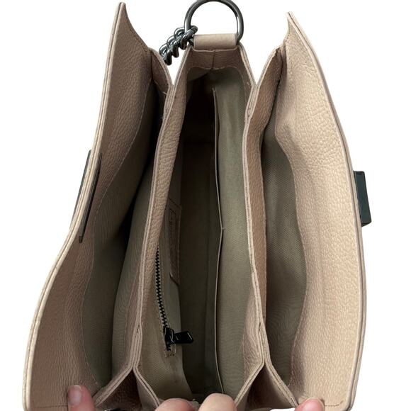 Viola Castellani Italian Leather Chain Strap Purse Pink NEW - Picture 5 of 8